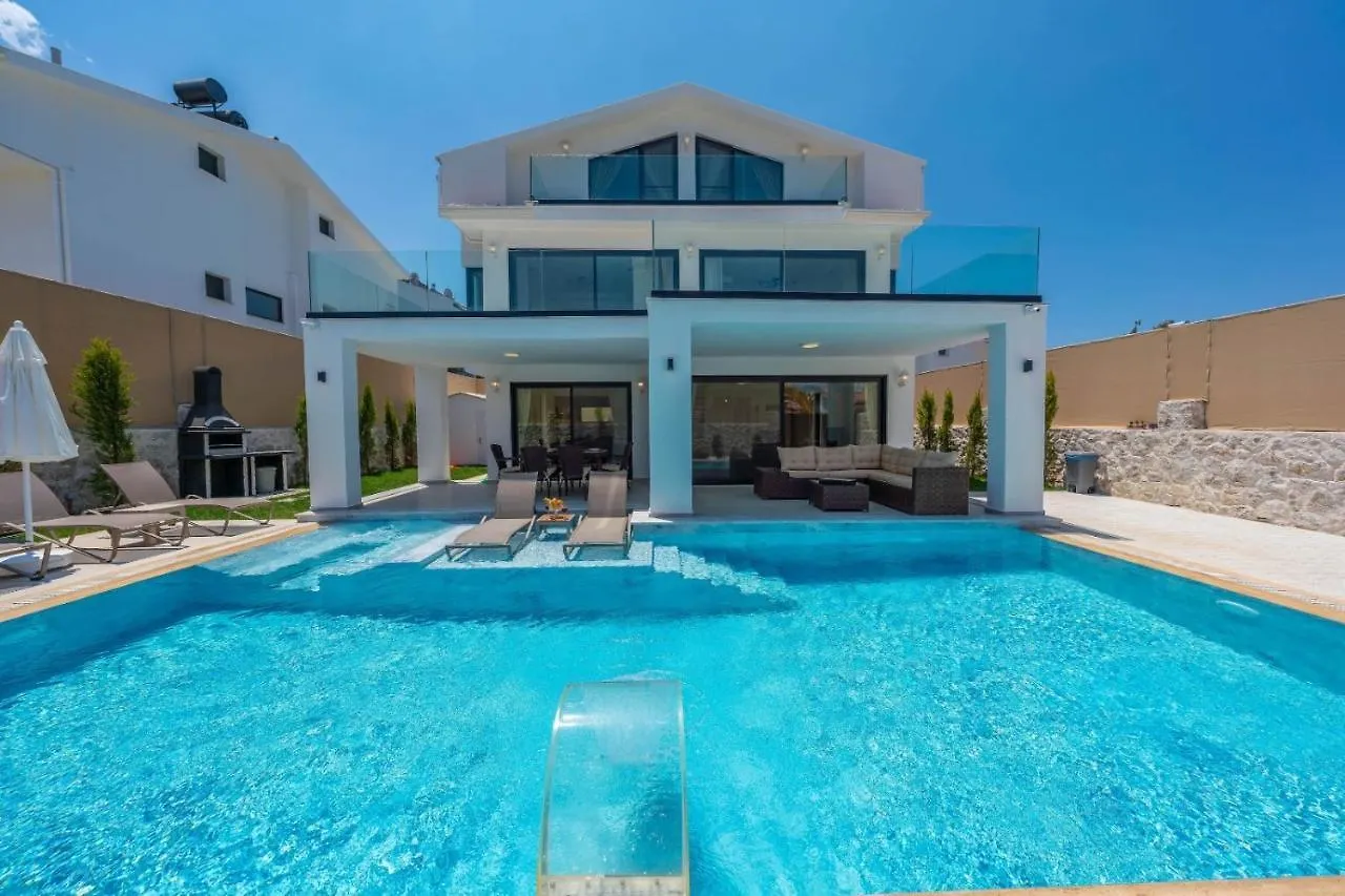 La Marbella Villa location